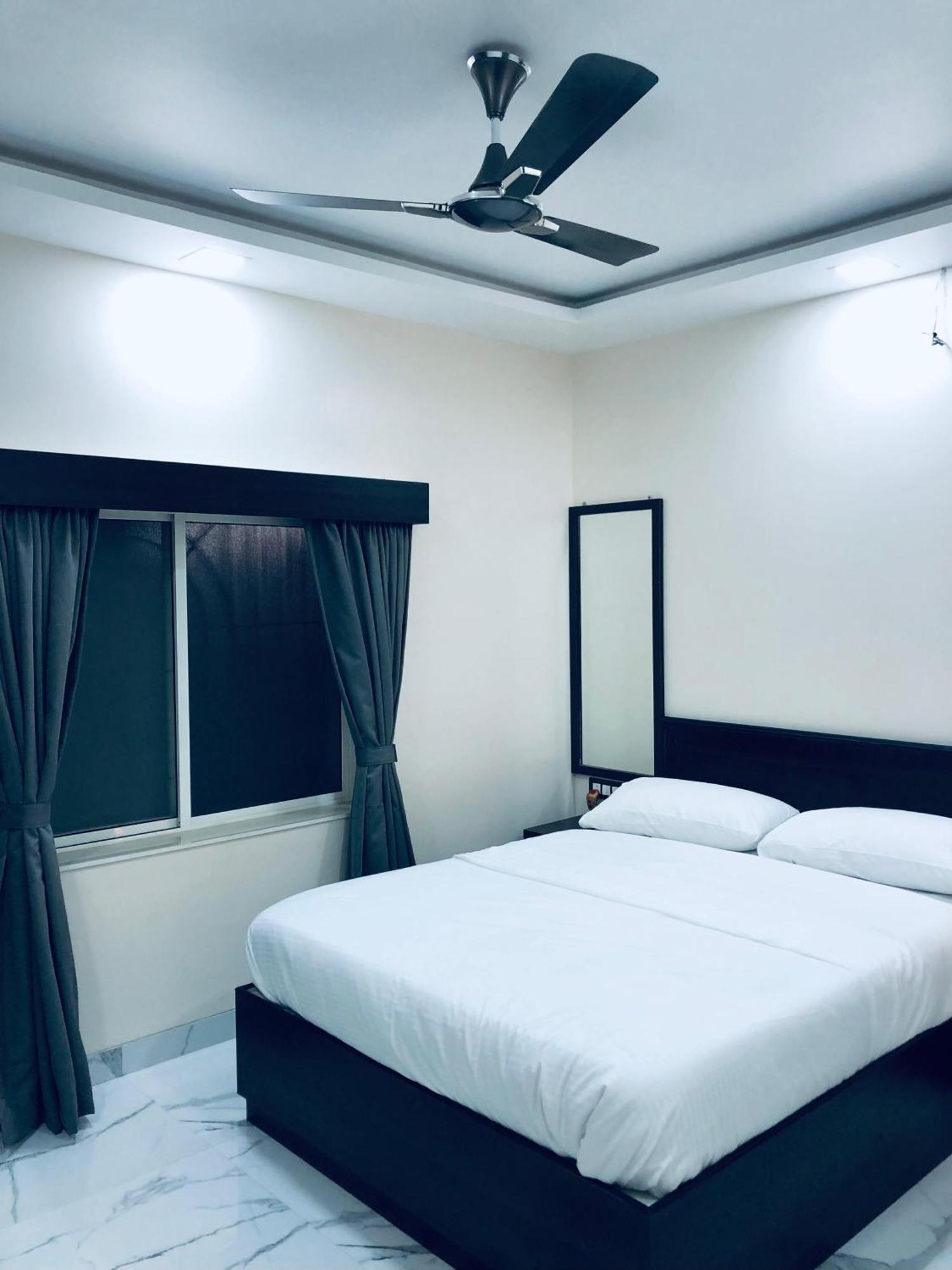 Sameena Guest House Панчгани Екстериор снимка